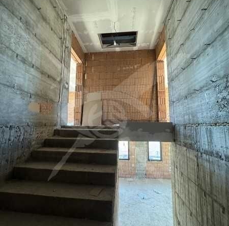 Къща в с. Крумово, Област Пловдив - 370 кв.м за 370 €/кв.м - Снимка #1