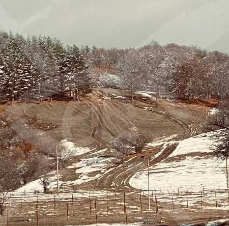 Парцел в Калофер - 3000 кв.м за 10 €/кв.м - Снимка #1