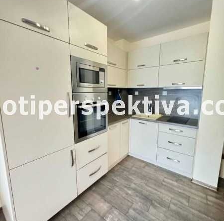 Тристаен апартамент в Пловдив, Кючук Париж - 88 кв.м за 1107 €/кв.м - Снимка #1