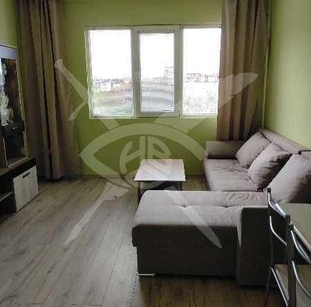 Дава се под наем Двустаен апартамент в Пловдив, Тракия - 55 кв.м за 348.84 € - Снимка #1