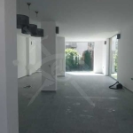 Магазин в Хисаря - 83 кв.м за 581 €/кв.м - Снимка #1