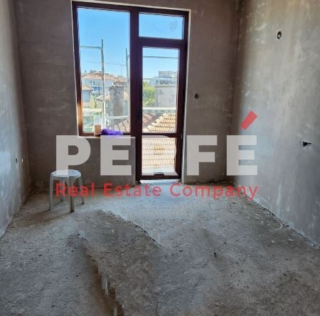 Многостаен апартамент в Поморие - 118 кв.м за 1400 €/кв.м - Снимка #1