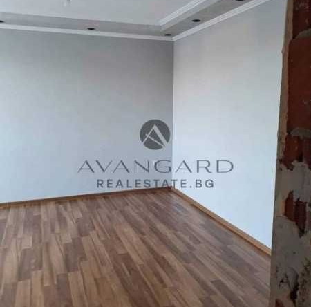 Тристаен апартамент в Пловдив, Христо Смирненски - 118 кв.м за 1195 €/кв.м - Снимка #1