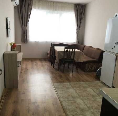 Дава се под наем Двустаен апартамент в Бургас, Възраждане - 63 кв.м за 325 € - Снимка #1