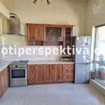 Тристаен апартамент в Пловдив, Център - 145 кв.м за 1372 €/кв.м - Снимка #1