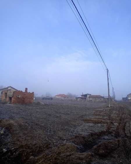 Парцел в с. Маноле, Област Пловдив - 1300 кв.м за 21 €/кв.м - Снимка #1
