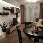 Дава се под наем Тристаен апартамент в Бургас, Център - 70 кв.м за 714 € - Снимка #1