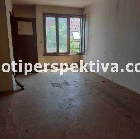 Тристаен апартамент в Пловдив, Беломорски - 67 кв.м за 1583 €/кв.м - Снимка #1