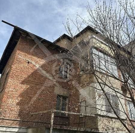 Етаж от къща в Пловдив, Център - 106 кв.м за 944 €/кв.м - Снимка #1