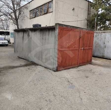 Гараж / Паркомясто в Пловдив, Център - 20 кв.м за 140 €/кв.м - Снимка #1