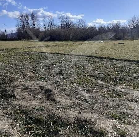 Парцел в Карлово - 2700 кв.м за 6 €/кв.м - Снимка #1