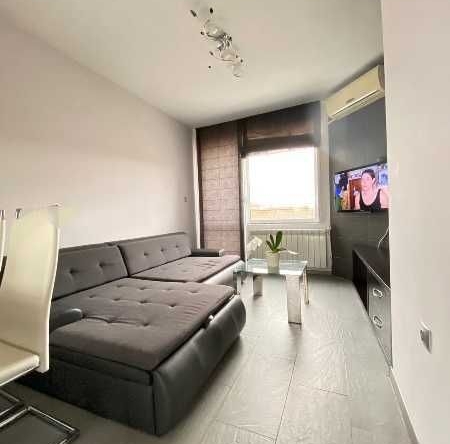 Двустаен апартамент в Пловдив, Кършияка - 55 кв.м за 2000 €/кв.м - Снимка #1