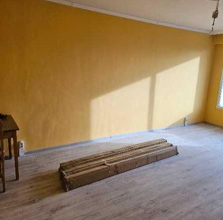 Двустаен апартамент в Карлово - 67 кв.м за 571 €/кв.м - Снимка #1