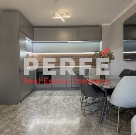 Двустаен апартамент в Несебър - 84 кв.м за 2965 €/кв.м - Снимка #1