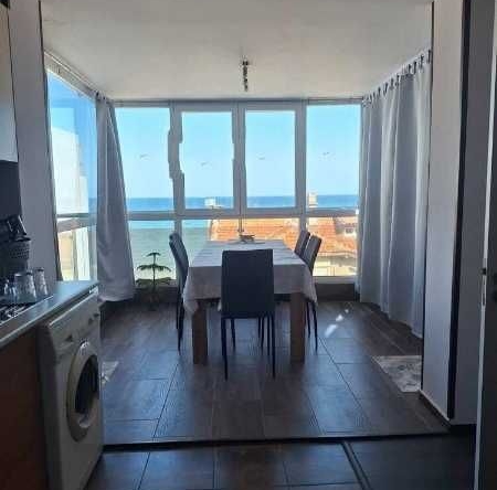 Тристаен апартамент в Поморие - 94 кв.м за 1915 €/кв.м - Снимка #1