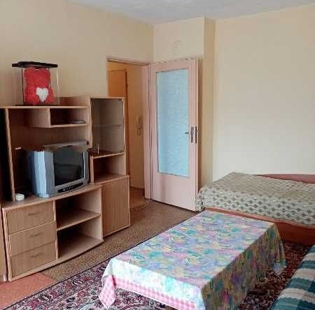 Двустаен апартамент в Бургас, Братя Миладинови - 64 кв.м за 1797 €/кв.м - Снимка #1