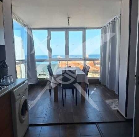 Тристаен апартамент в Поморие - 97 кв.м за 1928 €/кв.м - Снимка #1