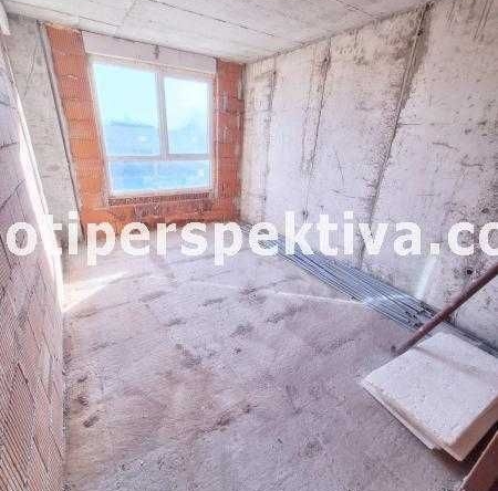 Двустаен апартамент в Пловдив, Кършияка - 66 кв.м за 1061 €/кв.м - Снимка #1
