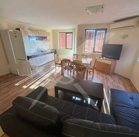 Мезонет в Свети Влас - 193 кв.м за 1032 €/кв.м - Снимка #1