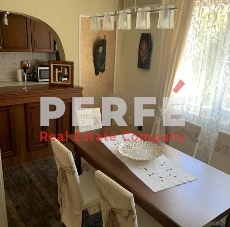 Многостаен апартамент в Бургас, Център - 135 кв.м за 2371 €/кв.м - Снимка #1