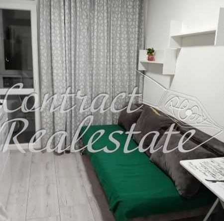 Дава се под наем Едностаен апартамент в Варна, Спортна зала - 18 кв.м за 249.9 € - Снимка #1