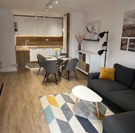 Двустаен апартамент в София, Бъкстон - 76 кв.м за 2053 €/кв.м - Снимка #1