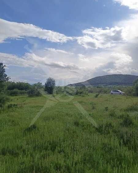 Парцел в Хисаря - 1017 кв.м за 4 €/кв.м - Снимка #1