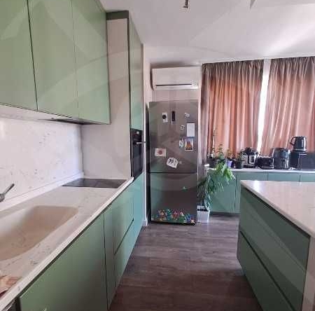 Тристаен апартамент в Пловдив, Южен - 104 кв.м за 1924 €/кв.м - Снимка #1
