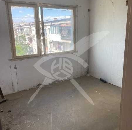 Дава се под наем Двустаен апартамент в Пловдив, Западен - 65 кв.м за 90650 € - Снимка #1