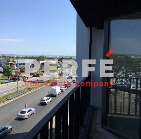 Двустаен апартамент в Бургас, Изгрев - 65 кв.м за 2154 €/кв.м - Снимка #1