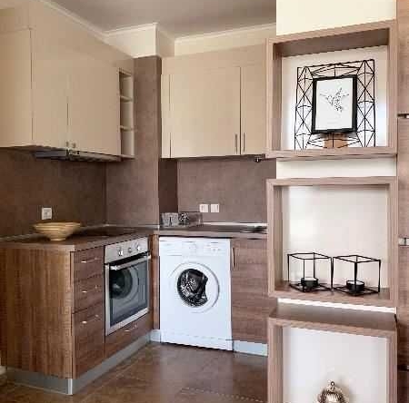 Дава се под наем Тристаен апартамент в София, Витоша - 92 кв.м за 624 € - Снимка #1