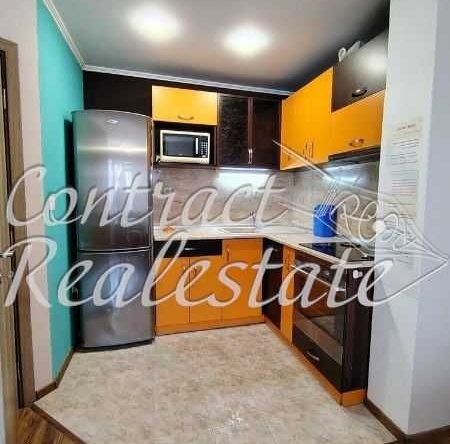 Дава се под наем Тристаен апартамент в Варна, Лятно кино Тракия - 78 кв.м за 612 € - Снимка #1