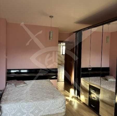 Тристаен апартамент в Пловдив, Център - 117 кв.м за 2436 €/кв.м - Снимка #1