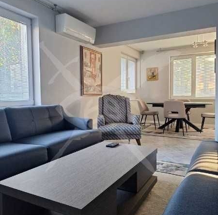 Многостаен апартамент в Пловдив, Кършияка - 130 кв.м за 2000 €/кв.м - Снимка #1