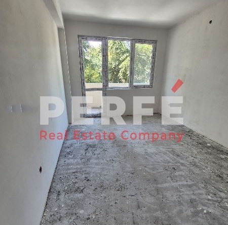 Многостаен апартамент в Бургас, Лазур - 103 кв.м за 2500 €/кв.м - Снимка #1