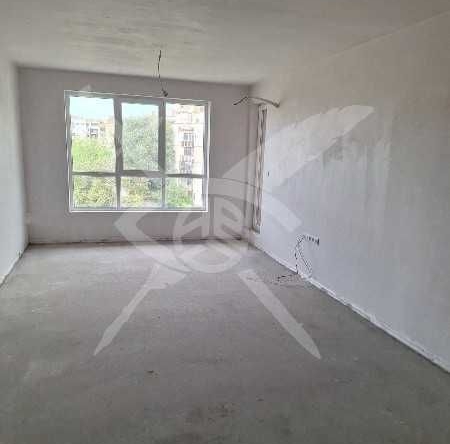 Тристаен апартамент в Пловдив, Остромила - 90 кв.м за 1267 €/кв.м - Снимка #1