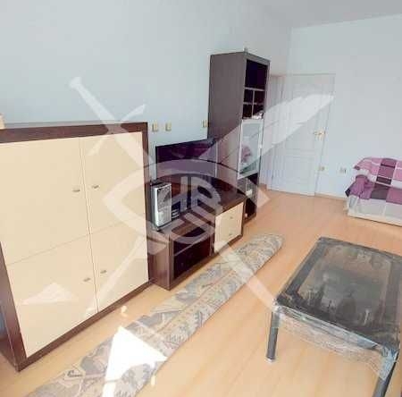 Тристаен апартамент в к.к. Слънчев бряг - 74 кв.м за 680 €/кв.м - Снимка #1