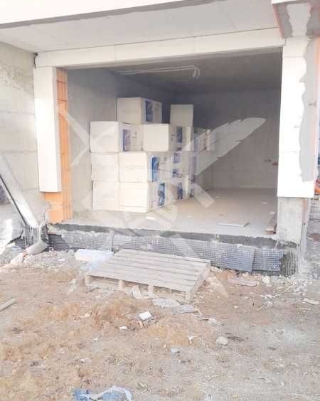 Гараж / Паркомясто в Бургас, Славейков - 25 кв.м за 1100 €/кв.м - Снимка #1