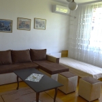 Дава се под наем Тристаен апартамент в Пловдив, Въстанически - 90 кв.м за 408 € - Снимка #1