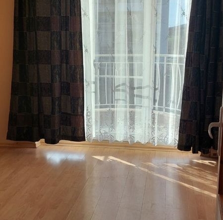 Дава се под наем Едностаен апартамент в Аксаково - 37 кв.м за 199.41 € - Снимка #1