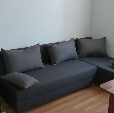 Дава се под наем Едностаен апартамент в с. Нови хан, Област София-област - 28 кв.м за 168.3 € - Снимка #1