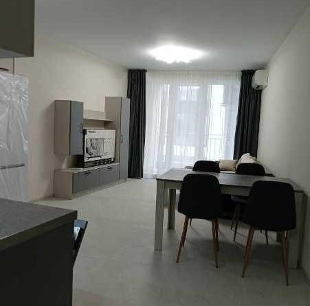 Дава се под наем Тристаен апартамент в Пловдив, Мараша - 88 кв.м за 800 € - Снимка #1