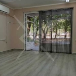 Дава се под наем Офис в Пловдив, Кючук Париж - 27 кв.м за 269.28 € - Снимка #1