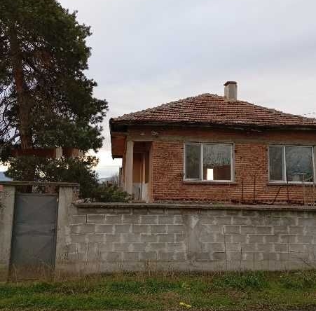 Къща в с. Костиево, Област Пловдив - 81 кв.м за 850 €/кв.м - Снимка #1