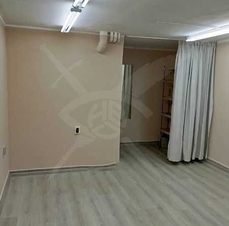 Офис в Пловдив, Кючук Париж - 27 кв.м за 1058 €/кв.м - Снимка #1