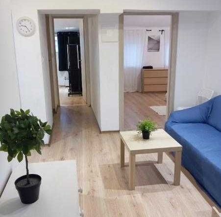 Дава се под наем Тристаен апартамент в София, Център - 60 кв.м за 897.6 € - Снимка #1