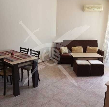 Двустаен апартамент в к.к. Слънчев бряг - 72 кв.м за 1730 €/кв.м - Снимка #1