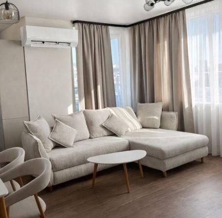 Дава се под наем Двустаен апартамент в Варна, Трошево - 62 кв.м за 698.19 € - Снимка #1