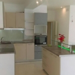 Дава се под наем Етаж от къща в София, Малинова долина - 160 кв.м за 1196.97 € - Снимка #1