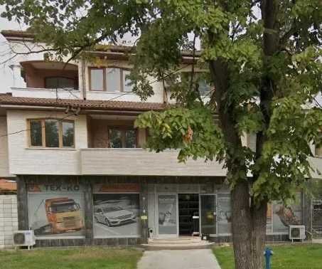 Дава се под наем Магазин в Добрич, Автогара - 360 кв.м за 1500 € - Снимка #1